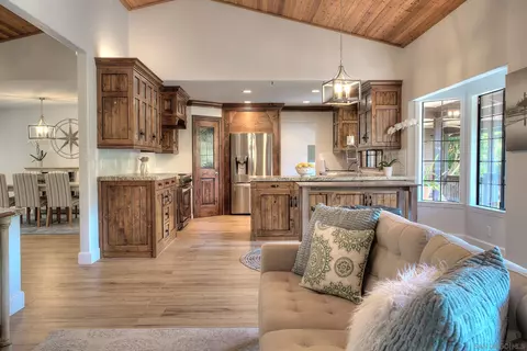 Kitchen - 1032 Los Alisos N, Fallbrook, CA 92028 photo 1 of 6