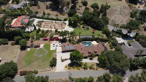 View/Area - 1032 Los Alisos N, Fallbrook, CA 92028 photo 2 of 3