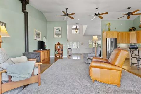 2412 Eucalyptus Dr, El Cajon, CA 92021 photo 21