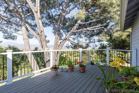 2412 Eucalyptus Dr, El Cajon, CA 92021 photo 22