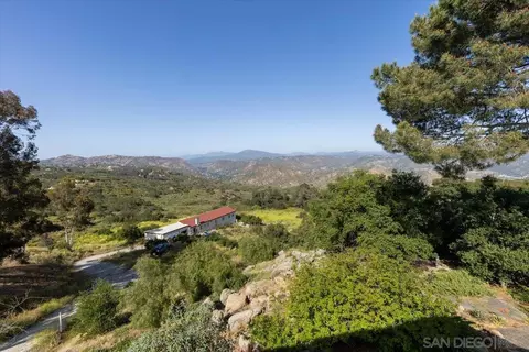 2412 Eucalyptus Dr, El Cajon, CA 92021 photo 15