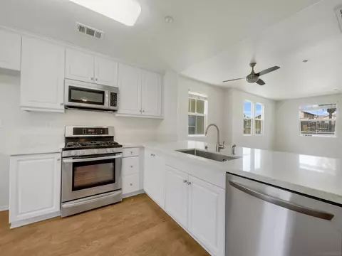 10236 Brightwood Ln #6, Santee, CA 92071 photo 9