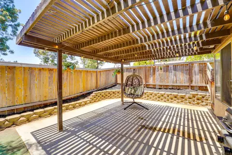 Exterior - 437 Blueridge Pl, Escondido, CA 92026 photo 5 of 15