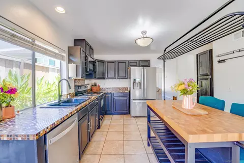 Kitchen - 437 Blueridge Pl, Escondido, CA 92026 photo 6 of 7