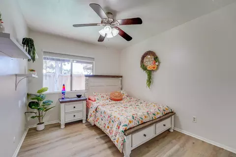 Bedroom - 437 Blueridge Pl, Escondido, CA 92026 photo 6 of 7