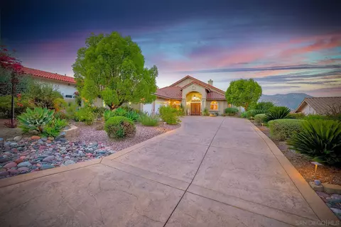 23928 Nectar Way, Ramona, CA 92065 photo 2