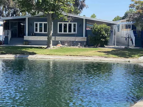 276 N El Camino Real #138, Oceanside, CA 92058