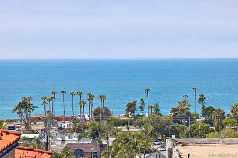 2010 Cambridge Ave, Cardiff By The Sea, CA 92007