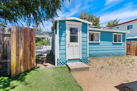Exterior - 838 A St, Ramona, CA 92065 photo 6 of 9