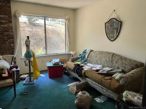11264 Crazy Horse Dr, Lakeside, CA 92040 photo 8