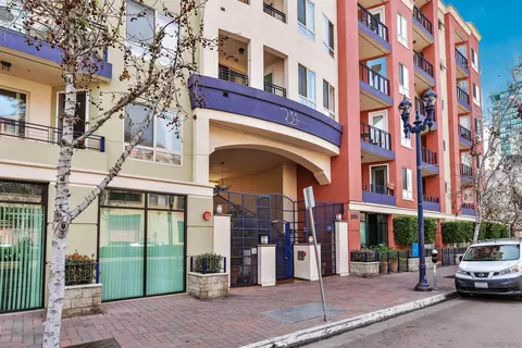 235 Market St #304, San Diego, CA 92101