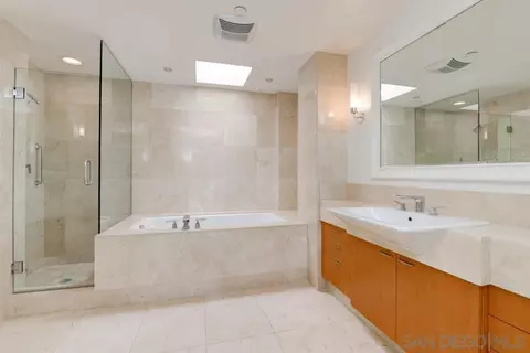 1220 1st St #304, Coronado, CA 92118 photo 21