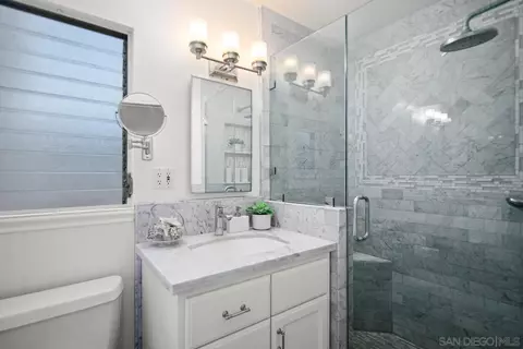 Bath - 746 Margarita Ave, Coronado, CA 92118 photo 1 of 2