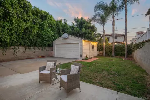 Exterior - 746 Margarita Ave, Coronado, CA 92118 photo 3 of 6