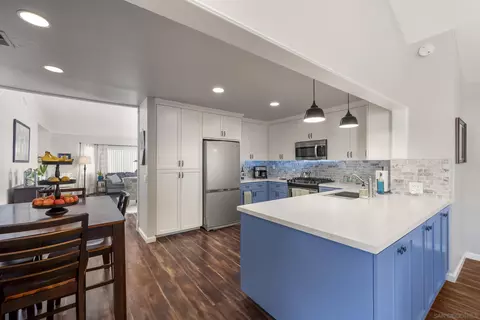Kitchen - 4652 Briar Ridge Rd, Oceanside, CA 92056 photo 5 of 5