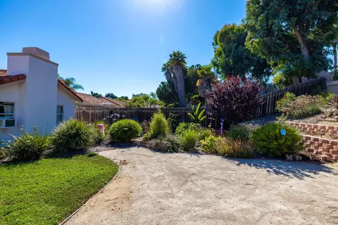 Exterior - 4652 Briar Ridge Rd, Oceanside, CA 92056 photo 6 of 12