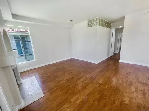 Living - 2355 Rancho Del Oro Rd #56, Oceanside, CA 92056 photo 2 of 4