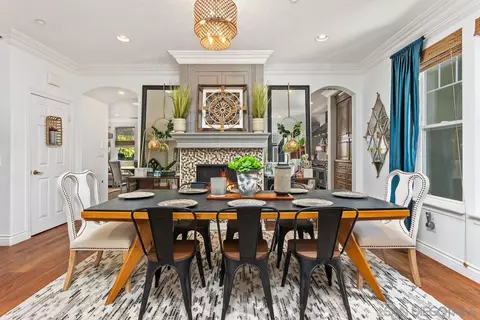 Dining - 751 W Bluff Dr, Encinitas, CA 92024 photo 1 of 2