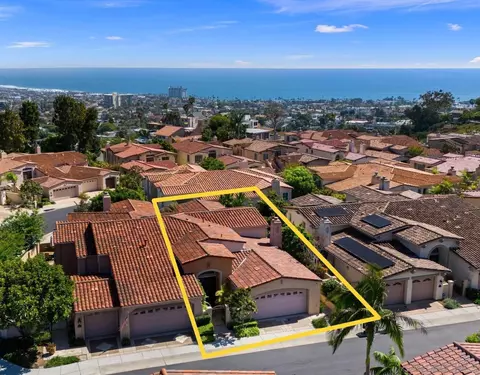 View/Area - 1385 Caminito Floreo, La Jolla, CA 92037 photo 1 of 4