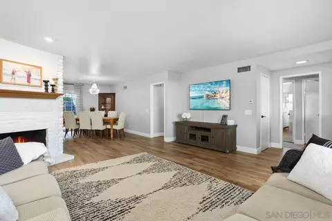 13744 Pequot Dr, Poway, CA 92064 photo 6