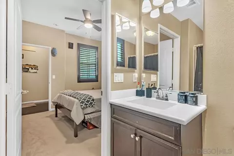 1875 Violet Ct #1, Chula Vista, CA 91913 photo 9