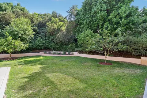Exterior - 2747 Caminito Prado, La Jolla, CA 92037 photo 5 of 7