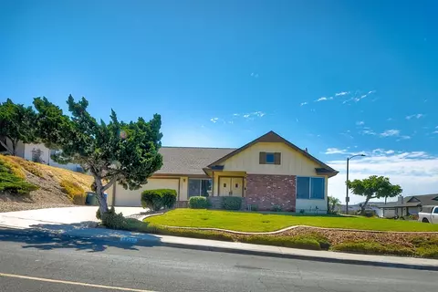 13337 Cree Dr, Poway, CA 92064 photo 2