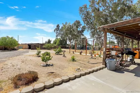 28875 Memory Ln, Winchester, CA 92596 photo 37