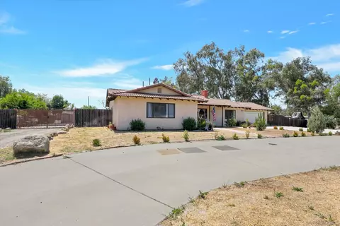 28875 Memory Ln, Winchester, CA 92596