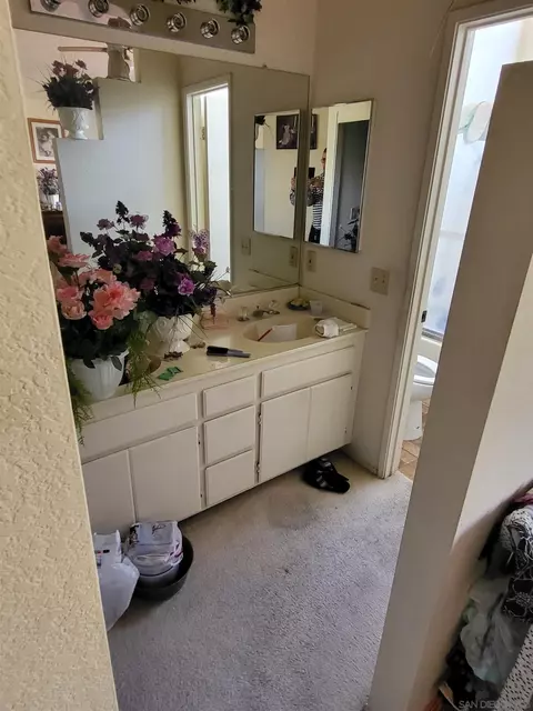 Bath - 30246 Cupeno Ln, Temecula, CA 92592 photo 1 of 2