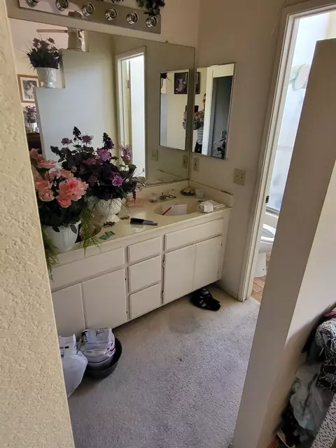 Bath - 30246 Cupeno Ln, Temecula, CA 92592 photo 2 of 2