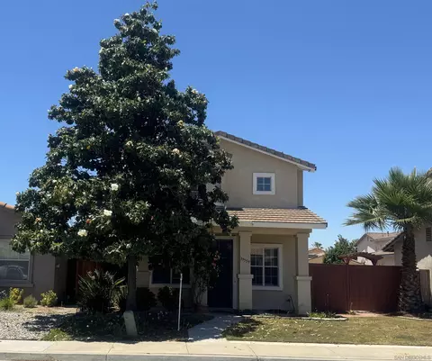 Exterior - 39559 Sarah Dr, Temecula, CA 92591 photo 8 of 8