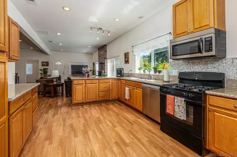 11851 Lakeside Ave, Lakeside, CA 92040 photo 9