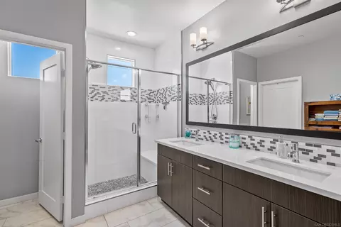 2066 Tango Loop #3, Chula Vista, CA 91915 photo 17