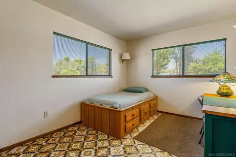 Bedroom - 24010 Del Amo Pl, Ramona, CA 92065 photo 2 of 4