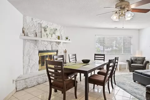 Dining - 1461 Olive Ave, Vista, CA 92083 photo 4 of 4