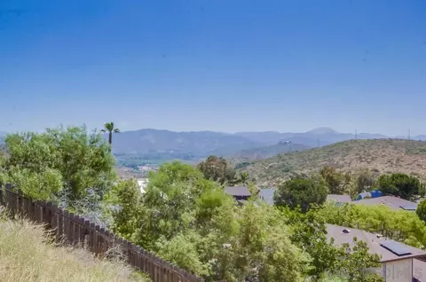 11138 Del Rio Rd, Spring Valley, CA 91978 photo 23