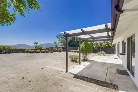 11138 Del Rio Rd, Spring Valley, CA 91978 photo 21