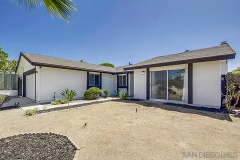 11138 Del Rio Rd, Spring Valley, CA 91978 photo 2