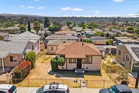 2302-04 W Jewett St, San Diego, CA 92111