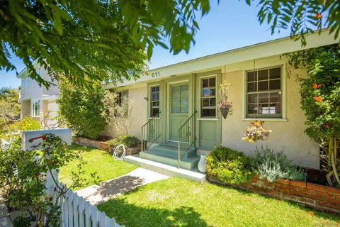 611 5th St, Coronado, CA 92118