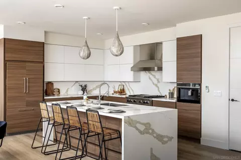 2501 State St UNIT 307, Carlsbad, CA 92008