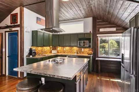 Kitchen - 7805 Valley View Trl, Pine Valley, CA 91962 photo 3 of 3