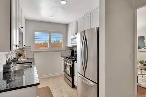 11038 Larkridge St, Santee, CA 92071 photo 16