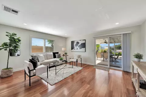 11038 Larkridge St, Santee, CA 92071 photo 9