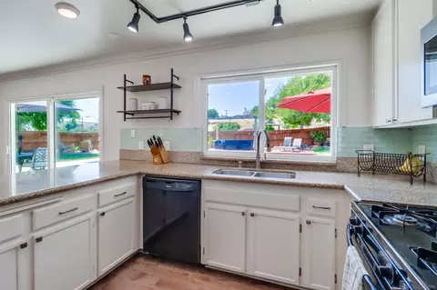 Kitchen - 9759 Esparta Ct, Santee, CA 92071 photo 3 of 3
