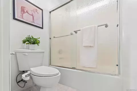 Bath - 12069 Lemon Crest Dr, Lakeside, CA 92040 photo 3 of 5