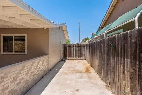 Exterior - 13625 Laguna Vis, El Cajon, CA 92021 photo 12 of 13