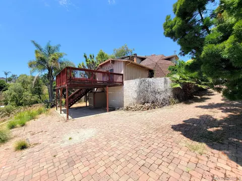 2378 Mira Sol Dr, Vista, CA 92084