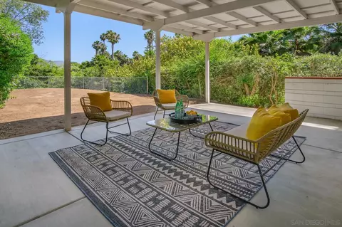 Exterior - 4256 Calavo Dr, La Mesa, CA 91941 photo 2 of 10